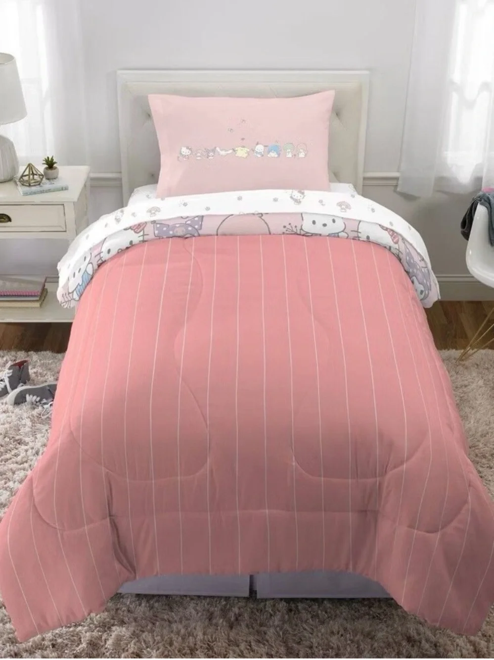 Hello Kitty Twin Comforter